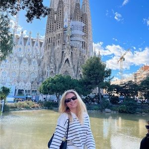 Meet your Posher, Alyssa